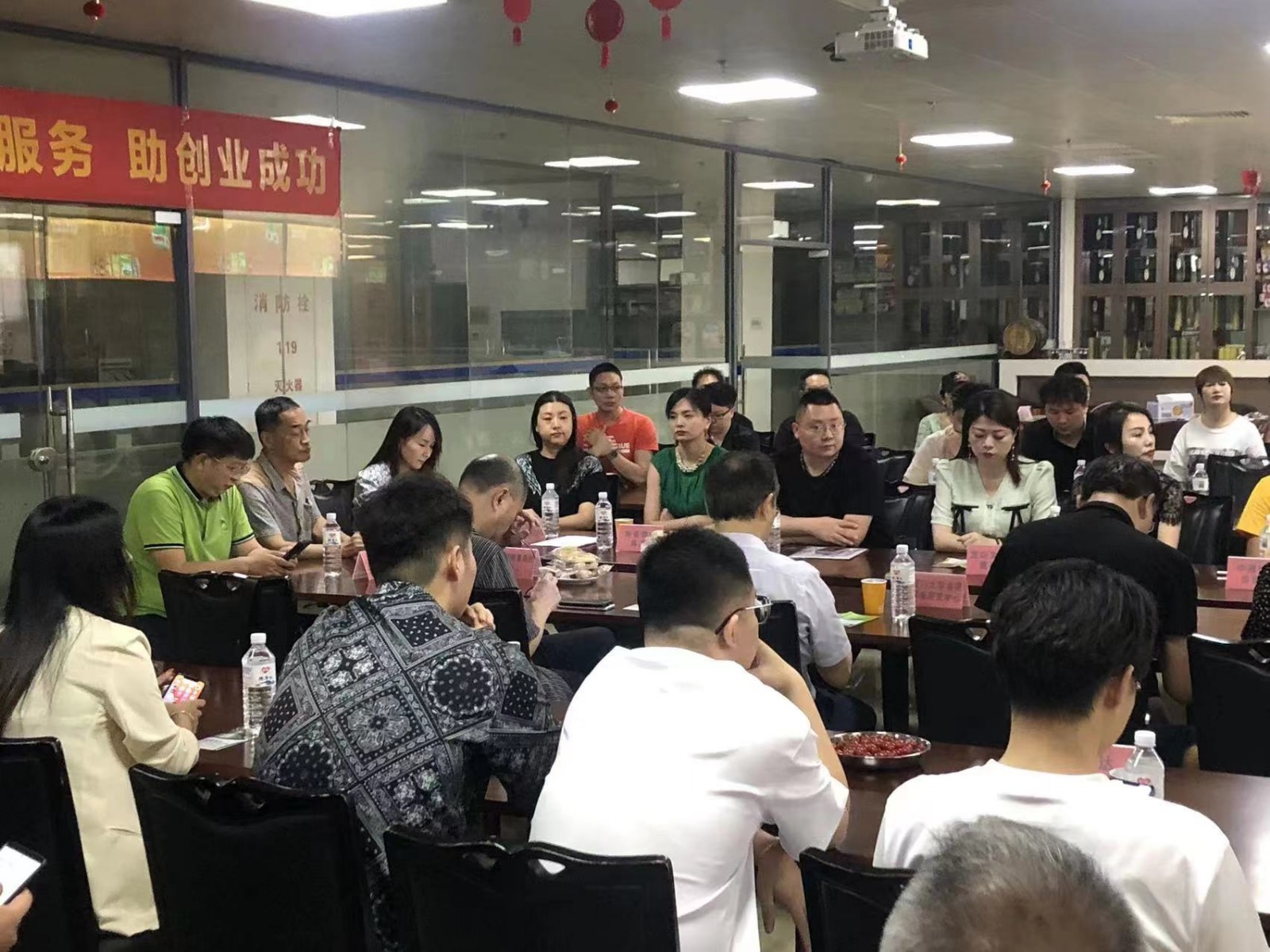 抖音矩陣號如何導流，起號？什么是賬號矩陣？賬號矩陣怎么做？