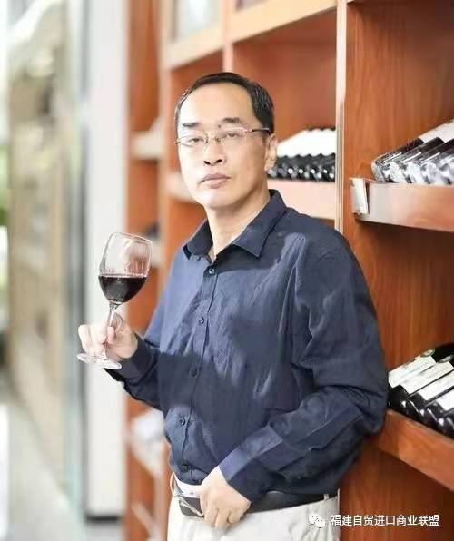 拼多多已開始在大模型領域招聘人才，年薪百萬的職位不在少數，最高可達130萬元